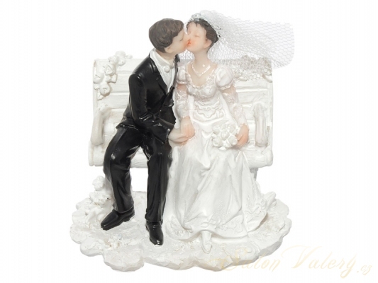 Svatební figurka na dort NA LAVIČCE