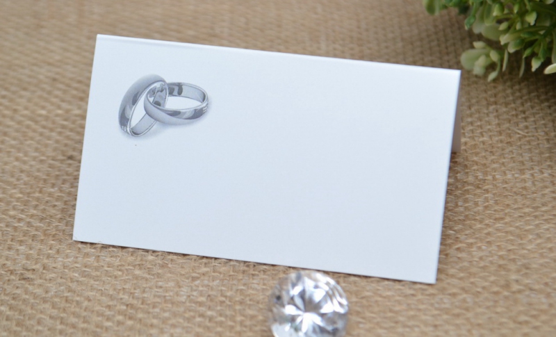 Svatební jmenovka - stříbrné prsteny