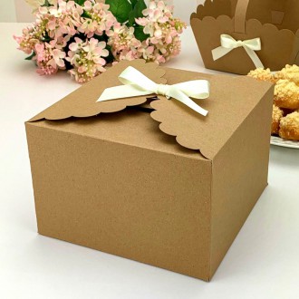Svatební krabička na výslužku natural - bílá stuha
